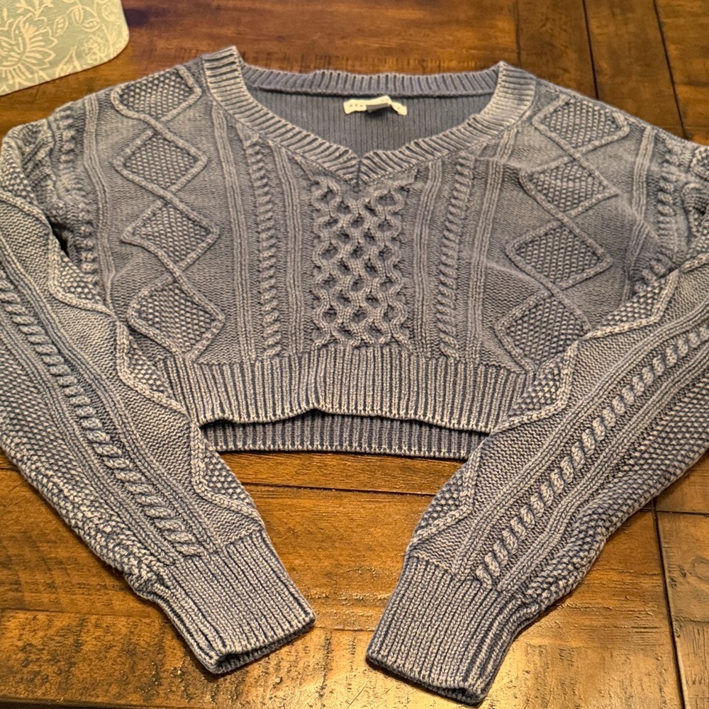Aeropostale Heather Blue V-Neck Sweater